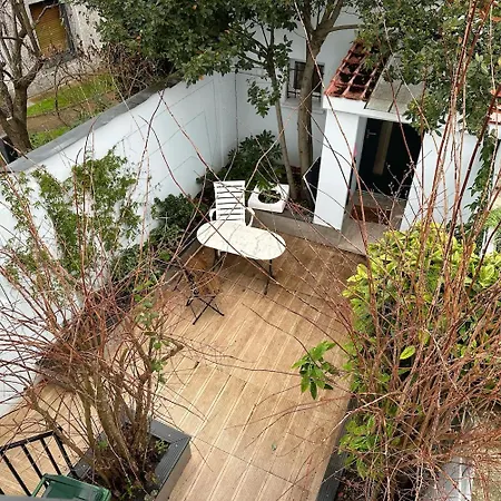 شقة Duplex Style Private Yard 150m To Rer *